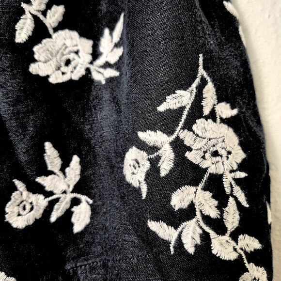 Abercrombie & Fitch Womens Shorts Med Black White Embroidery Floral Boho Linen - Picture 5 of 12